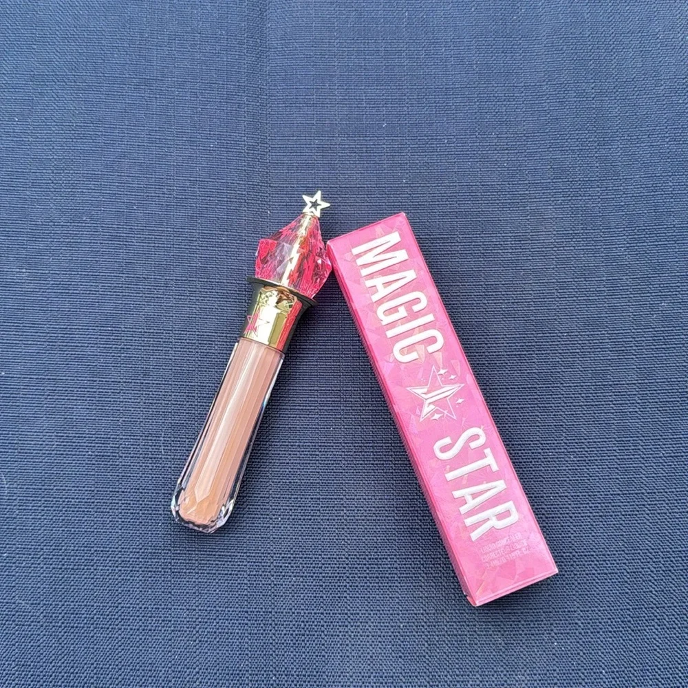 Vaulted! Jeffree Star C16.5 Magic Star Concealer
